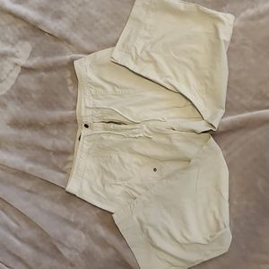 Mountain Lake Khaki Cropped pants